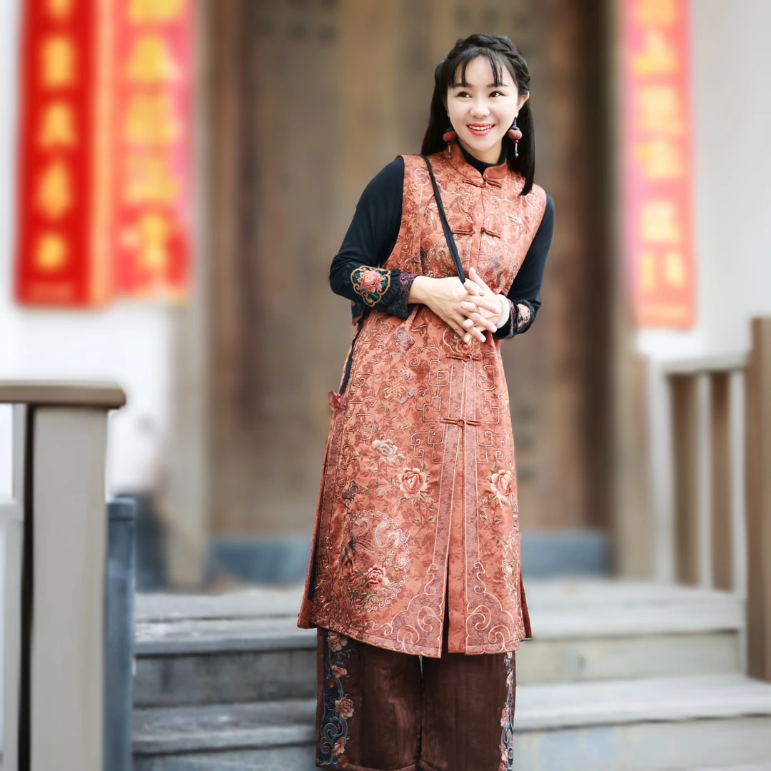 楚馨原创新中式马甲复古重工刺绣立领对襟夹棉中长款棉马夹百搭女