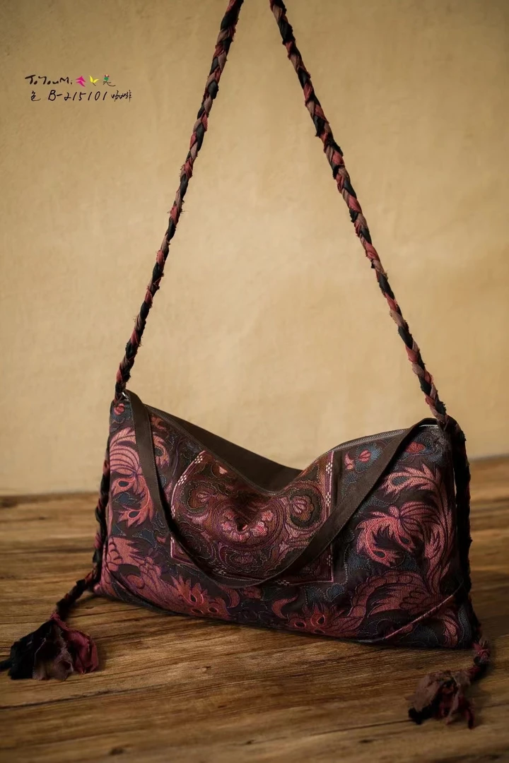 【龙腾】楚馨重工刺绣文艺复古原创民族风斜挎单肩手提度假