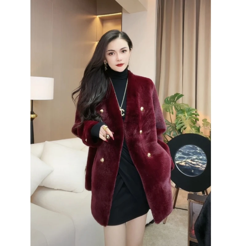 【YING FASHION】莹老板-秋冬时尚气质金扣毛毛外套 8120002 931