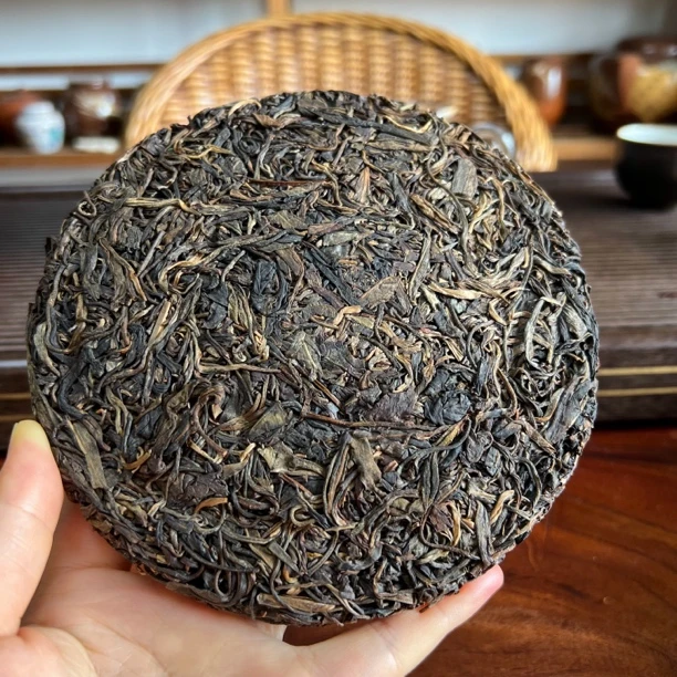 【浓郁厚重】2008年195g班章五寨之坝卡囡普洱生茶紧压茶