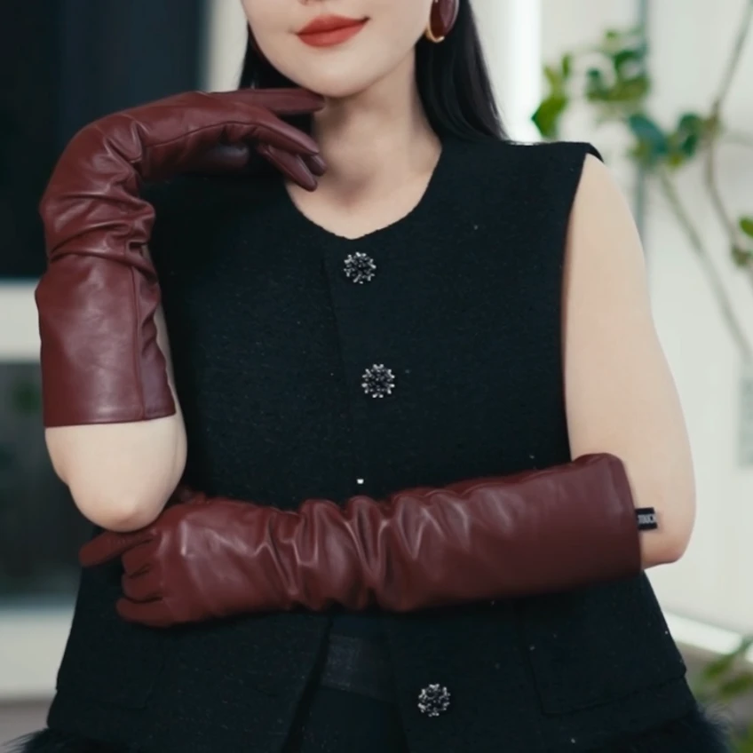 秋季新款酒红黑两色皮制复古真皮保暖女士手套