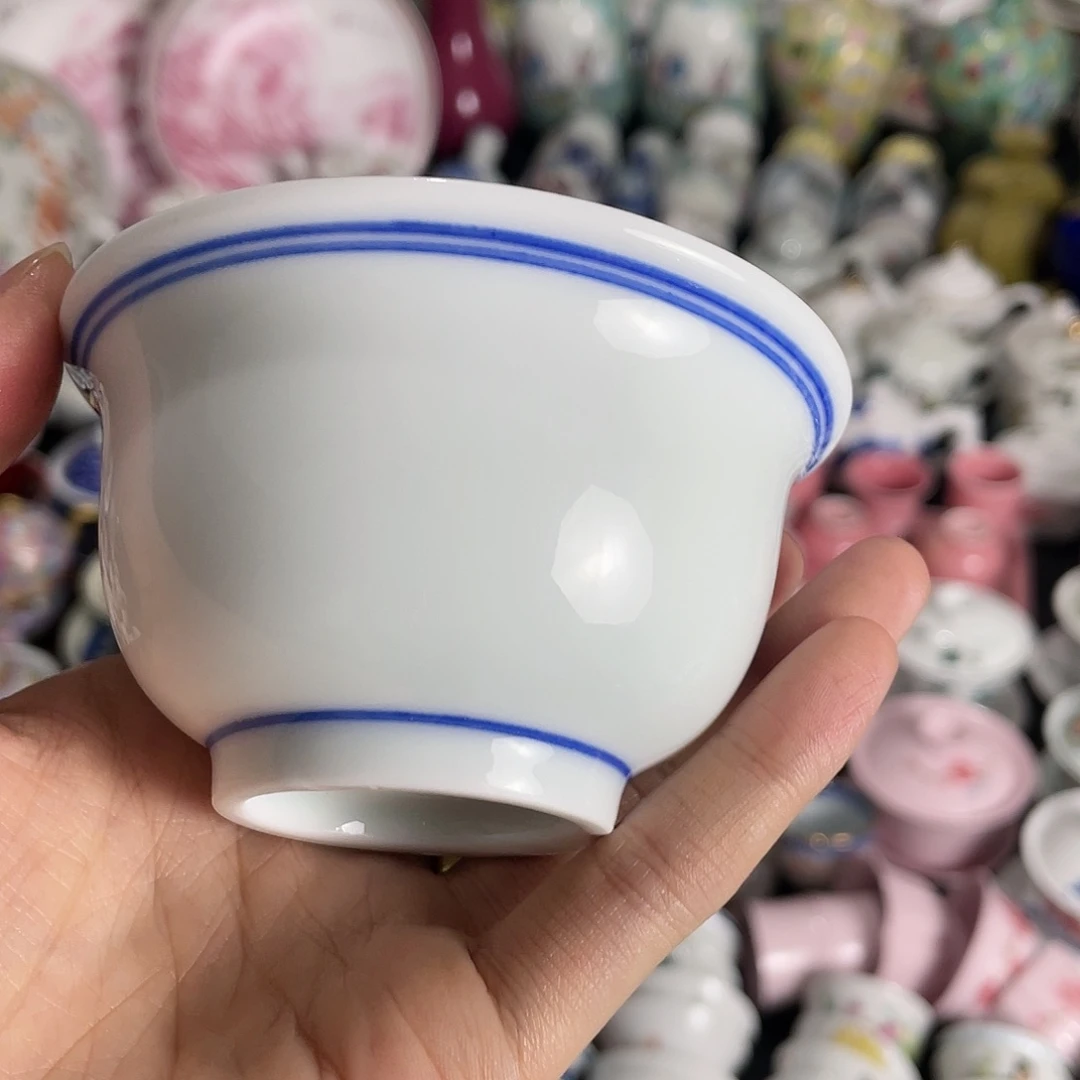 摆件今天爱吃大米饭