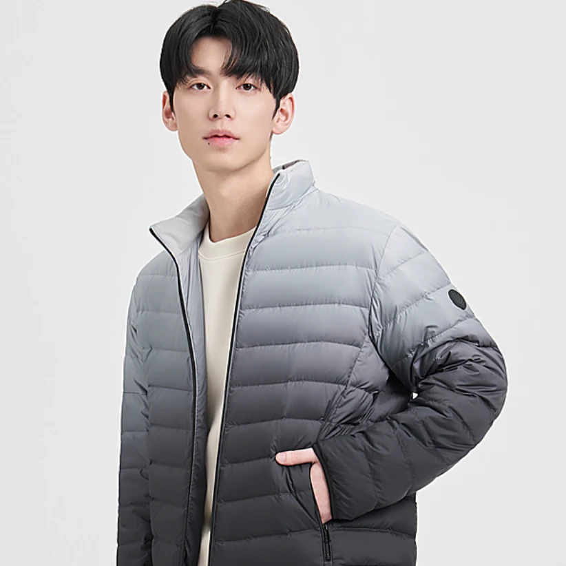 波司登24秋冬时尚休闲简约立领新款男短款轻薄羽绒服B40131005