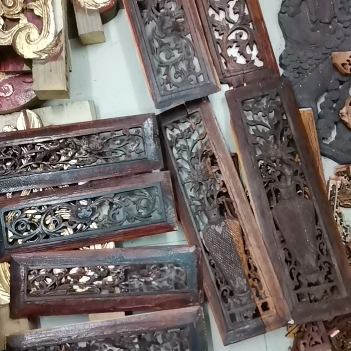 【闪购商品】雕刻木材逍***女