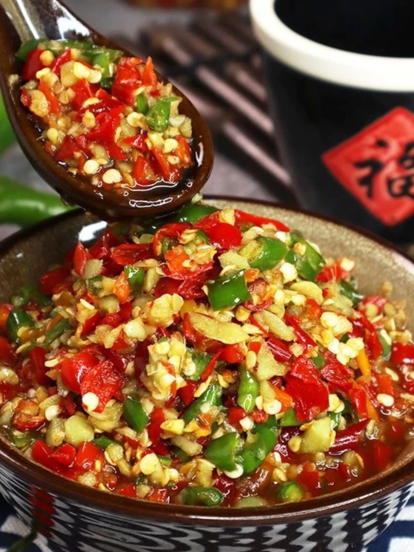 彩色辣椒酱湖南特产下饭菜剁辣椒酱风味蒜蓉辣酱拌饭拌面开胃280g