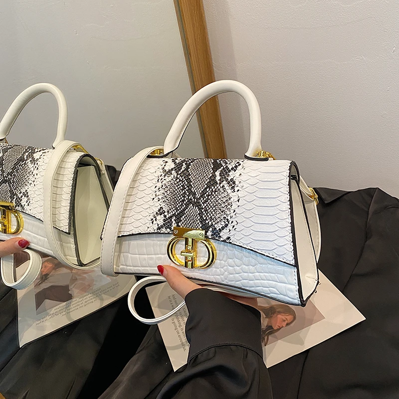 【粉丝专属】轻奢时尚撞色蛇纹手提包女2024新款百搭转锁单肩斜挎包