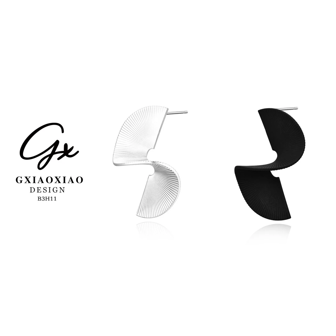 G XIAOXIAO 镀K金 法式双色扇形时髦立体耳环 B3H11