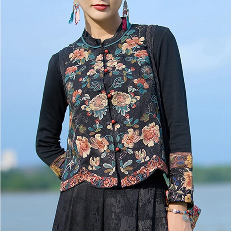 新中式国风刺绣马甲背心2025春秋新款文艺坎肩民族风提花立领上衣