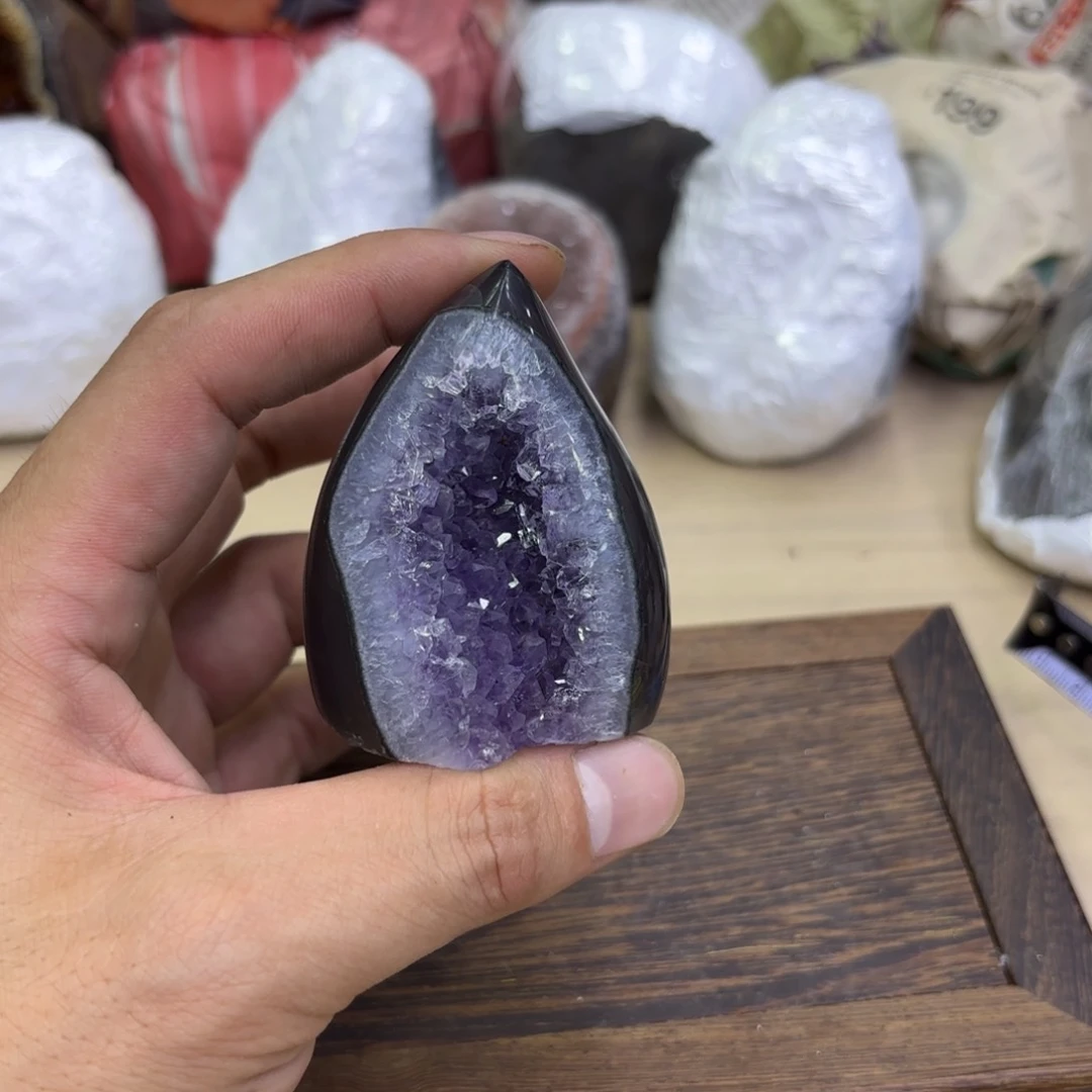 紫晶大型摆件（非配饰）未镶嵌
