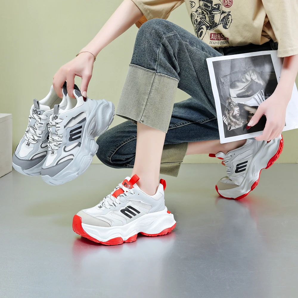 王冠百搭女鞋厚底老爹鞋女2025春季新款网红透气ins运动鞋子女士