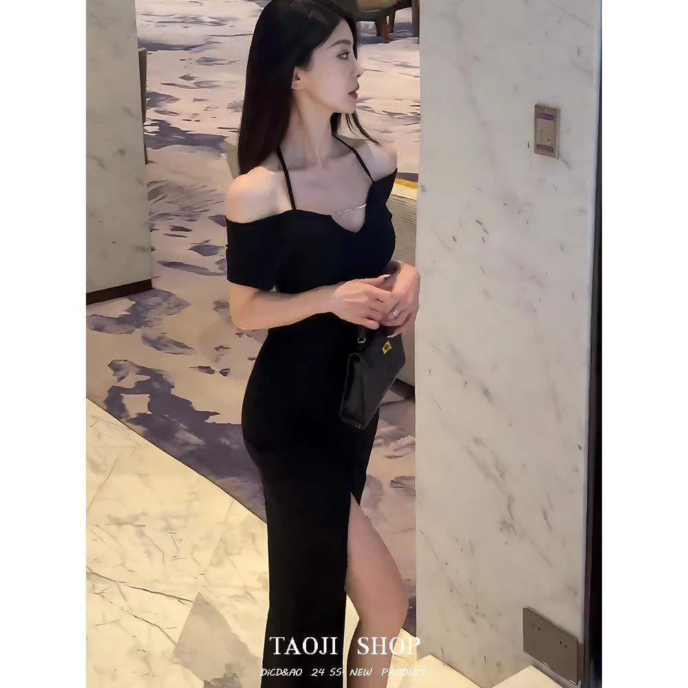 【万达撤柜】轻奢气质黑色挂脖连衣裙女2024夏季新款法式修身开叉