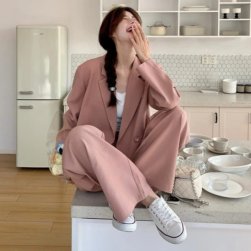 粉色高级感女神范西装套装女春季2024新款韩版通勤职业西服两件套