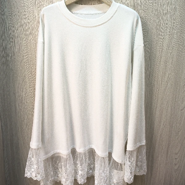 胖向向冬装新款（180斤以内穿）3902时尚洋气款拼接蕾丝边圆领T恤