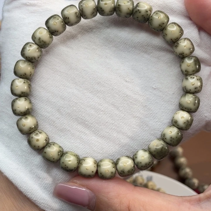 星月菩提手串大*灰A99999999999