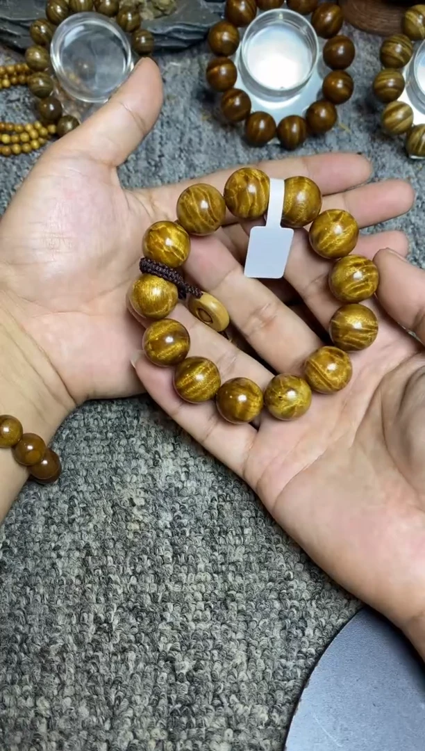 【闪购商品】金丝楠手串/手链1.8冰裂纹150