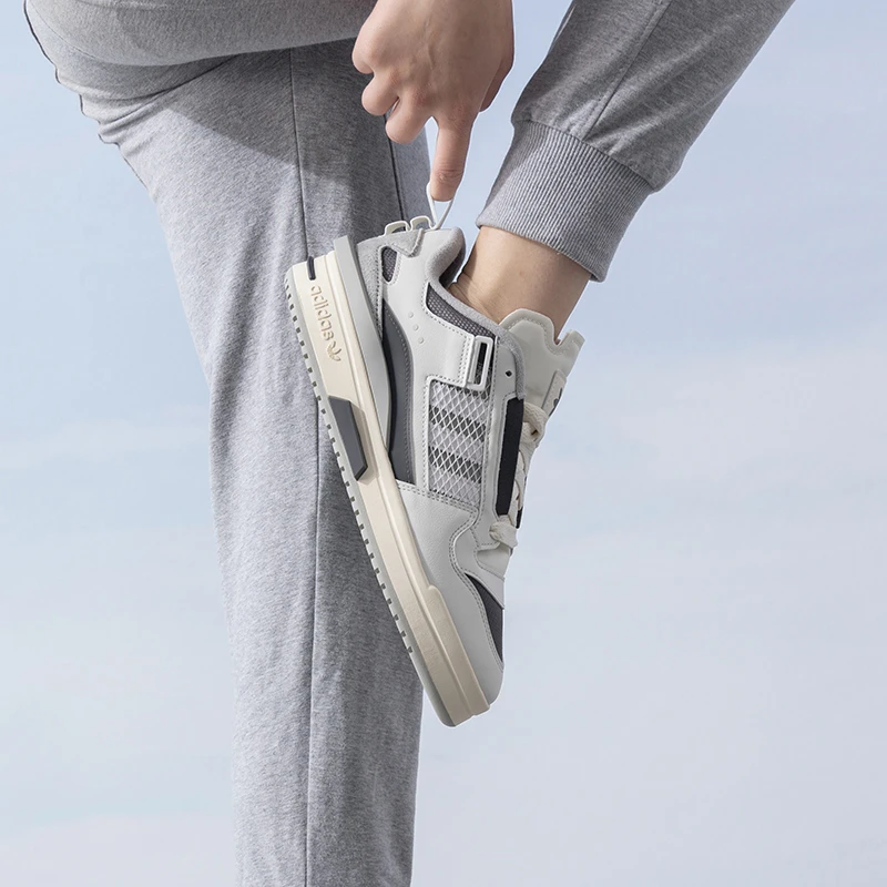 正品Adidas阿迪达斯三叶草男女春秋季时尚百搭运动休闲板鞋IG3761