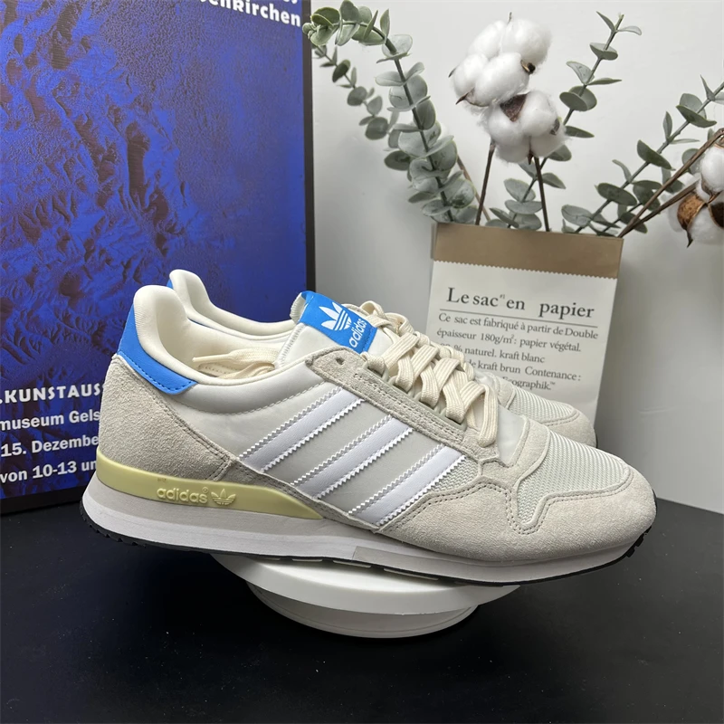 Adidas阿迪达斯三叶草男女冬季新款轻便耐磨低帮运动休闲鞋GY1981