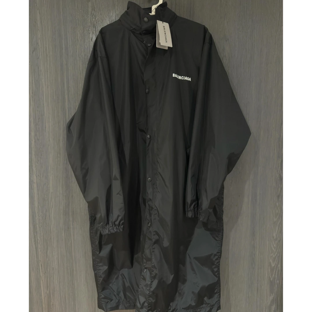 99新/Balenciaga/巴黎世家/葡萄籽奢潮/外套 黑色 锦纶/XS码
