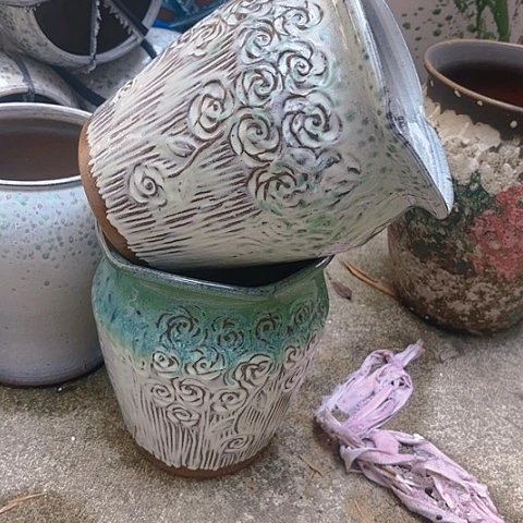 红陶20CM（含）-50CM（不含）玫瑰两个18高度22