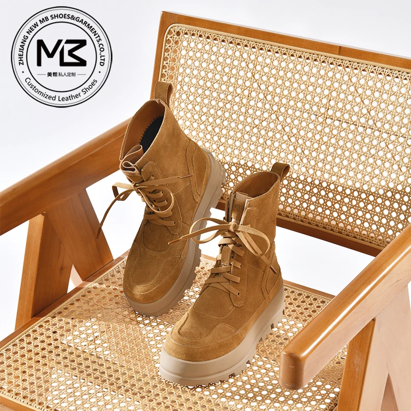 鞋子女款2024款网红款东北雪地靴马丁靴百搭休闲时尚复古英伦风