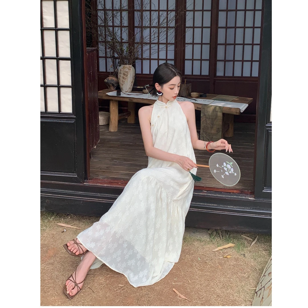 彭剩饭饭 复古提花盘扣无袖连衣裙女新中式改良挂脖大摆裙C1244