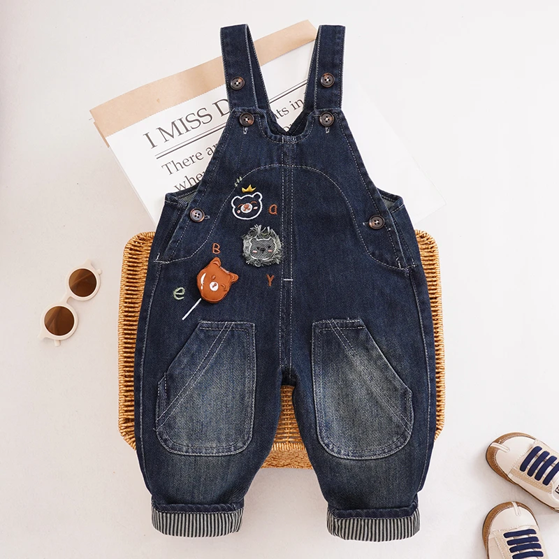 儿童牛仔背带裤春秋季新款一岁男童小童软牛仔裤女婴幼宝宝裤子潮