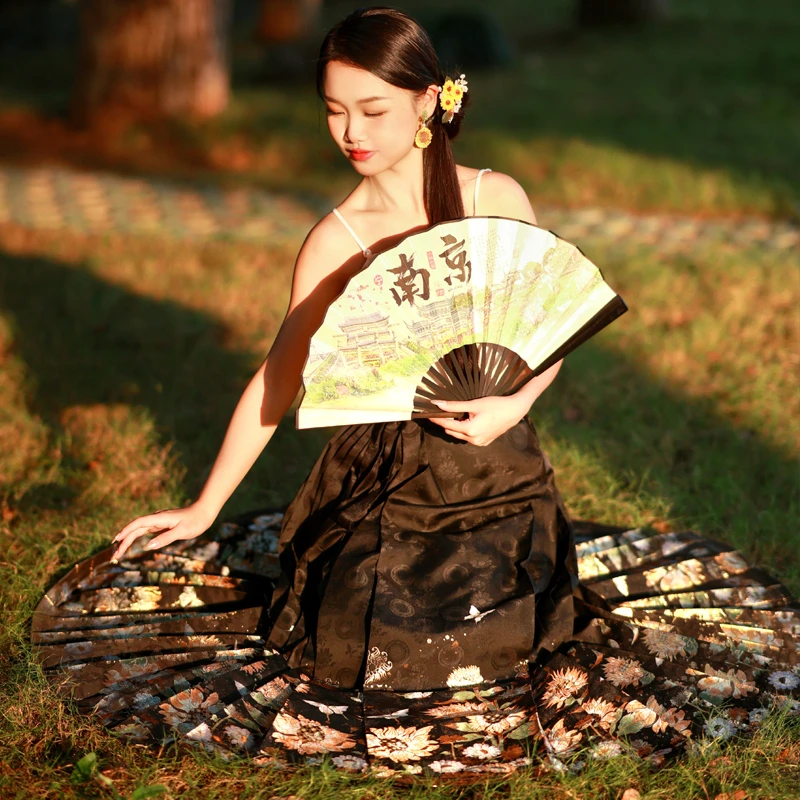 一梦金陵原创汉服【向阳而生】高端重工明制织金仿妆花通勤马面裙