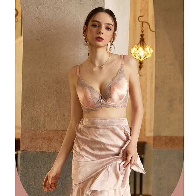 【罗曼蒂克C杯】性感薄款蕾丝大胸显小舒适兔耳朵杯女士文胸内衣套