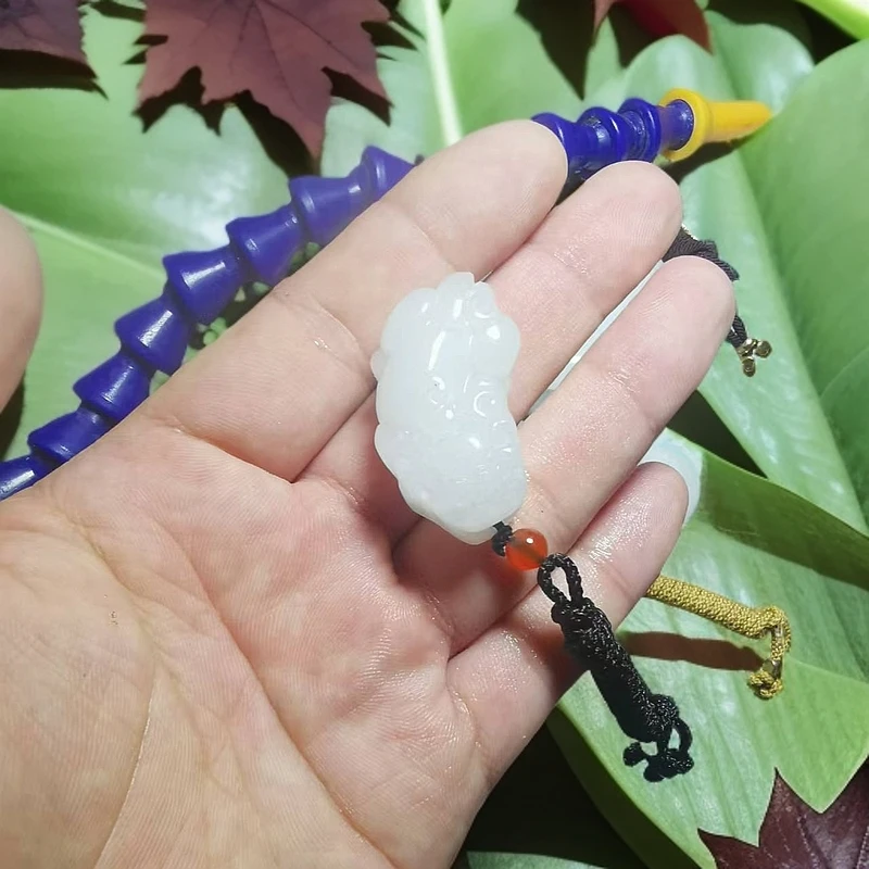 天然新疆金丝玉貔貅