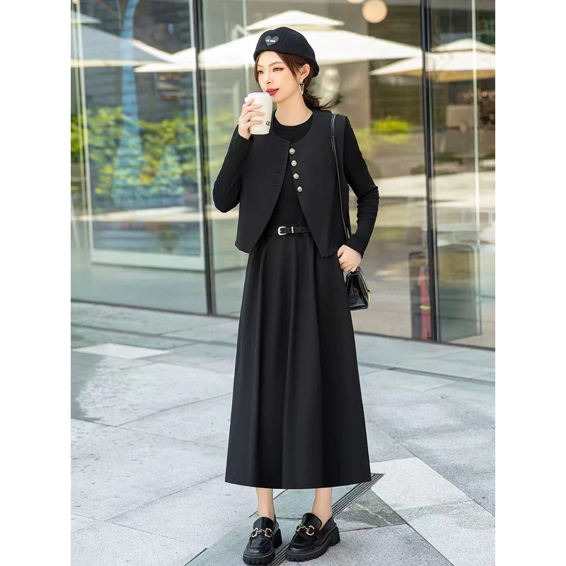 黑色套装裙女秋季2024年新款气质时尚轻熟风马甲拼接连衣裙两件套