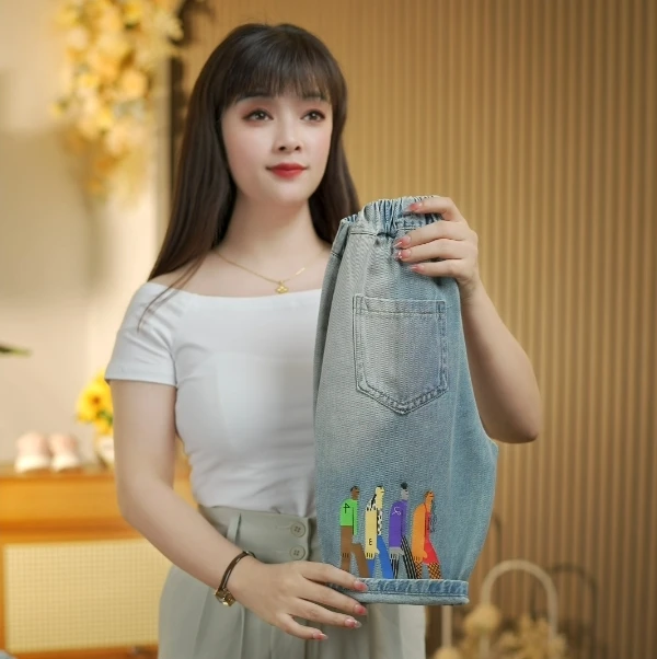 儿童夏季牛仔中裤2024新款中小童夏款牛仔裤子中性轻薄宽松短裤