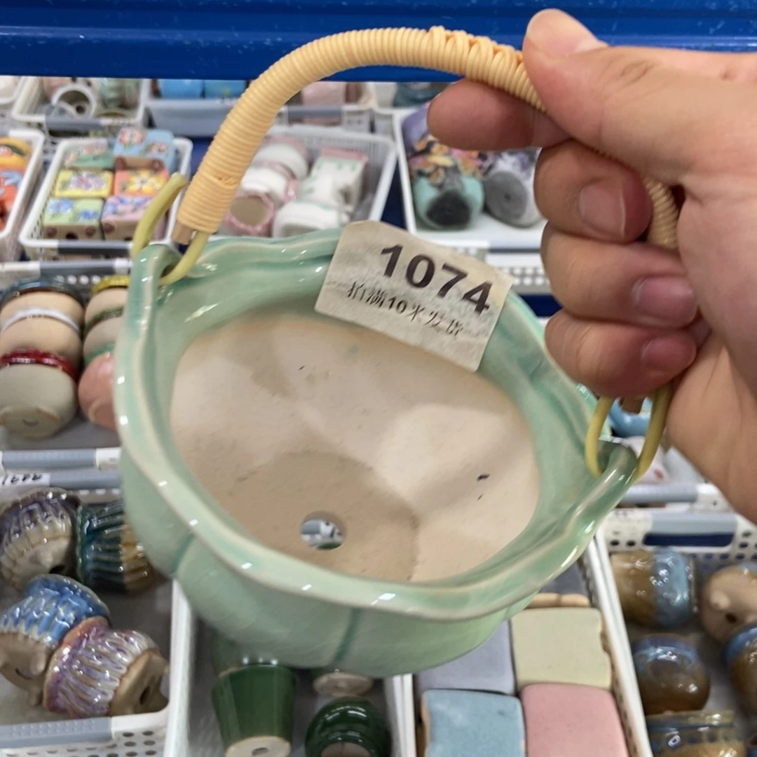 【闪购商品】陶瓷20CM以下@@1074