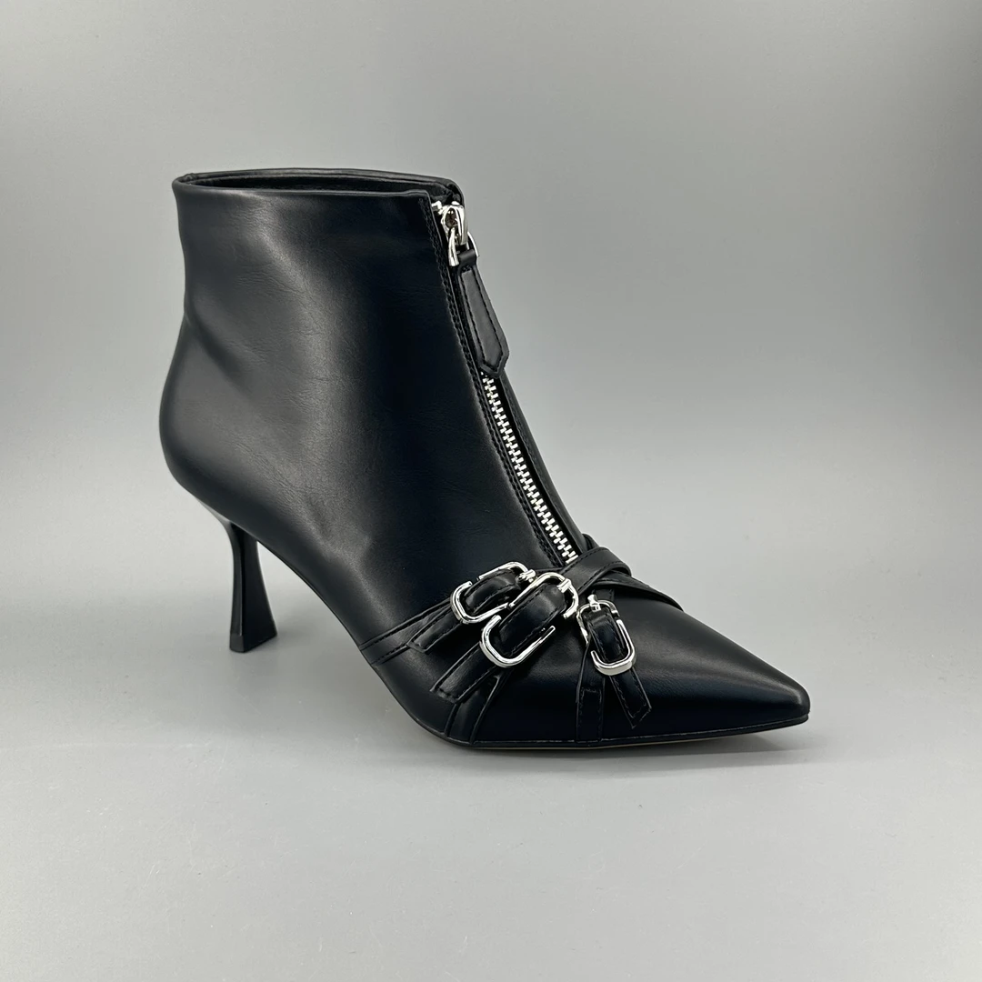 （6.5厘米）6611-20皮面金属拉链金属扣鞋跟短靴