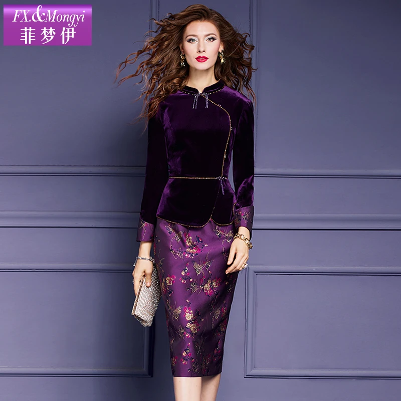 菲梦伊原创新中式连衣裙女秋季立领盘扣钉珠丝绒印花包臀裙52813