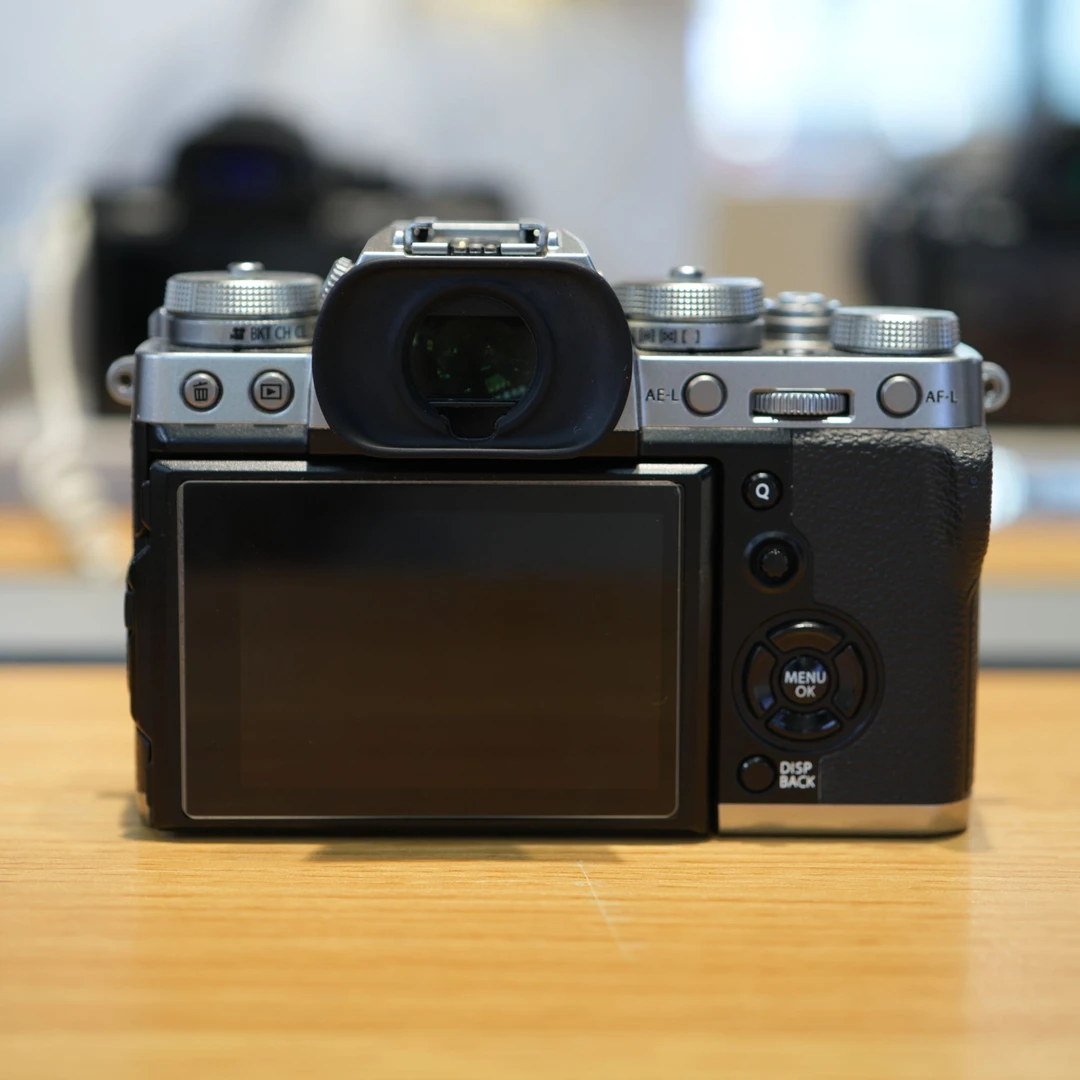 95新 Fujifilm/富士 XT3 微单相机数码相机复古高清旅游学生摄影