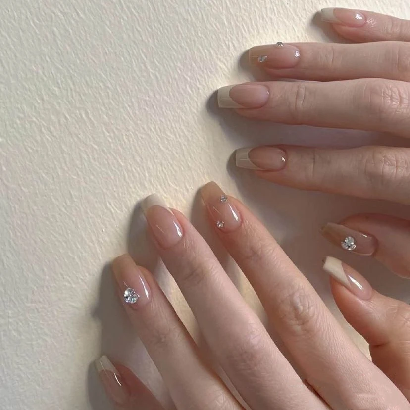 【白茶】有春谁懂啊简约高级气质裸色法式ins堆钻美甲纯手工穿戴甲