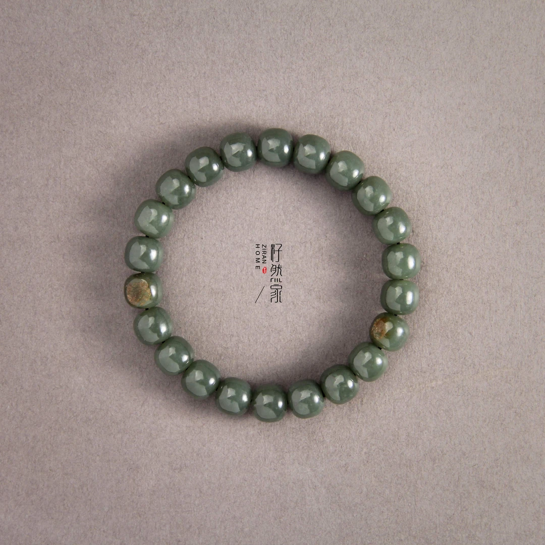 天然新疆和田玉皮勒青玉老型珠手串10mm单圈 (拍一发一 多样性发)