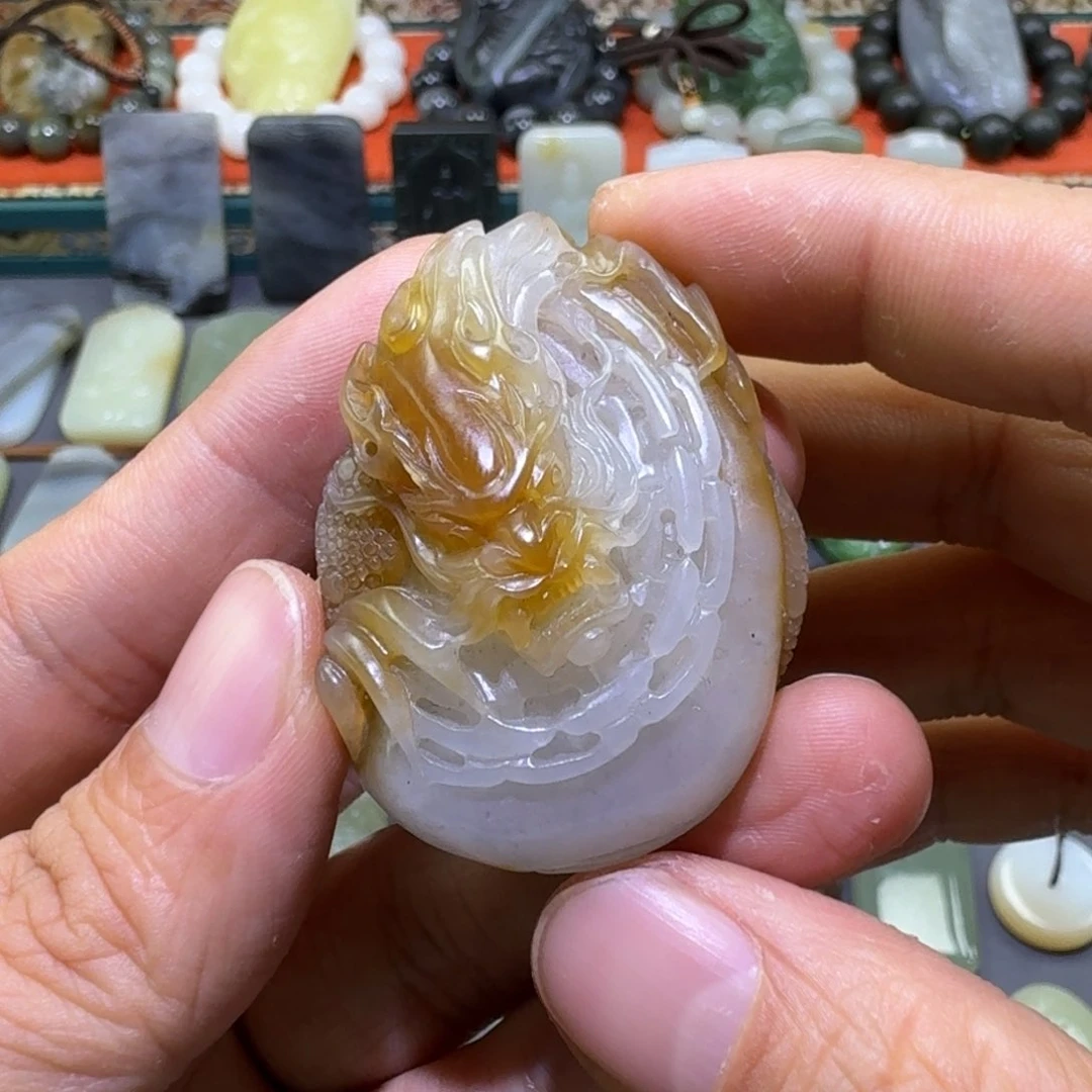 和田玉颈饰未镶嵌