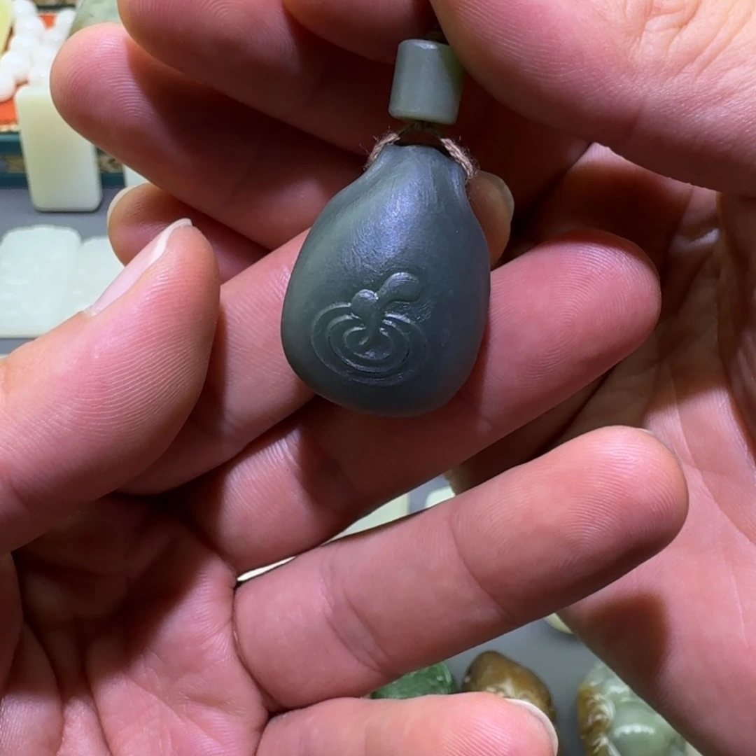 和田玉颈饰未镶嵌B****e