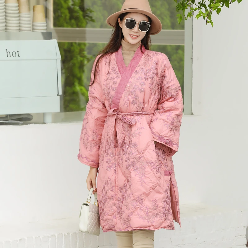 拜占庭的森林大码胖mm遮肚收腰显瘦轻薄保暖中长款白鸭绒羽绒服女