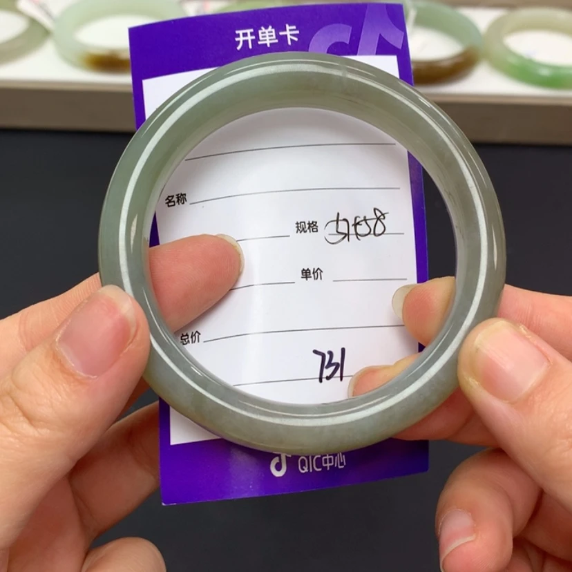 【闪购商品】和田玉（糖玉）手镯未镶嵌