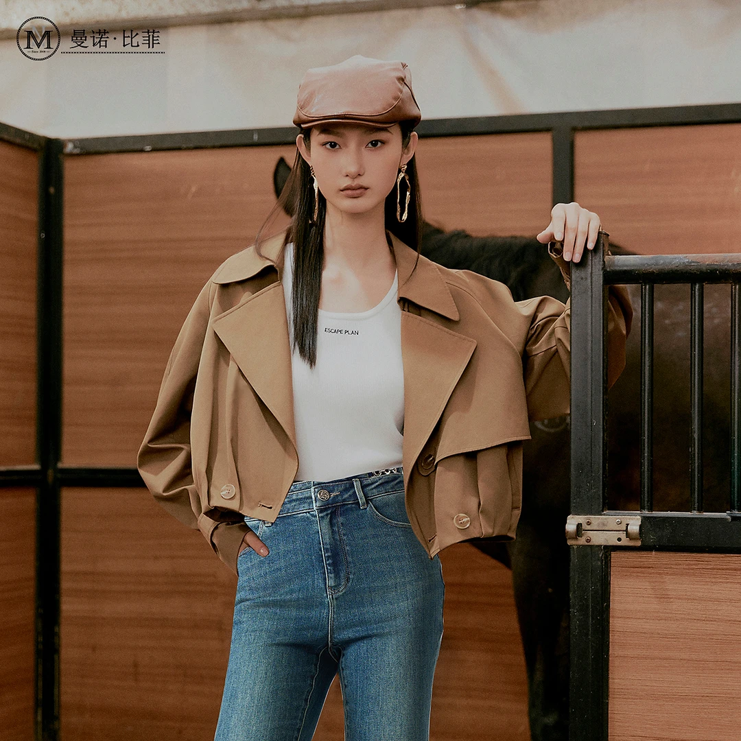 曼诺比菲商场同款秋季短款风衣女休闲翻领工装夹克MFHG135089