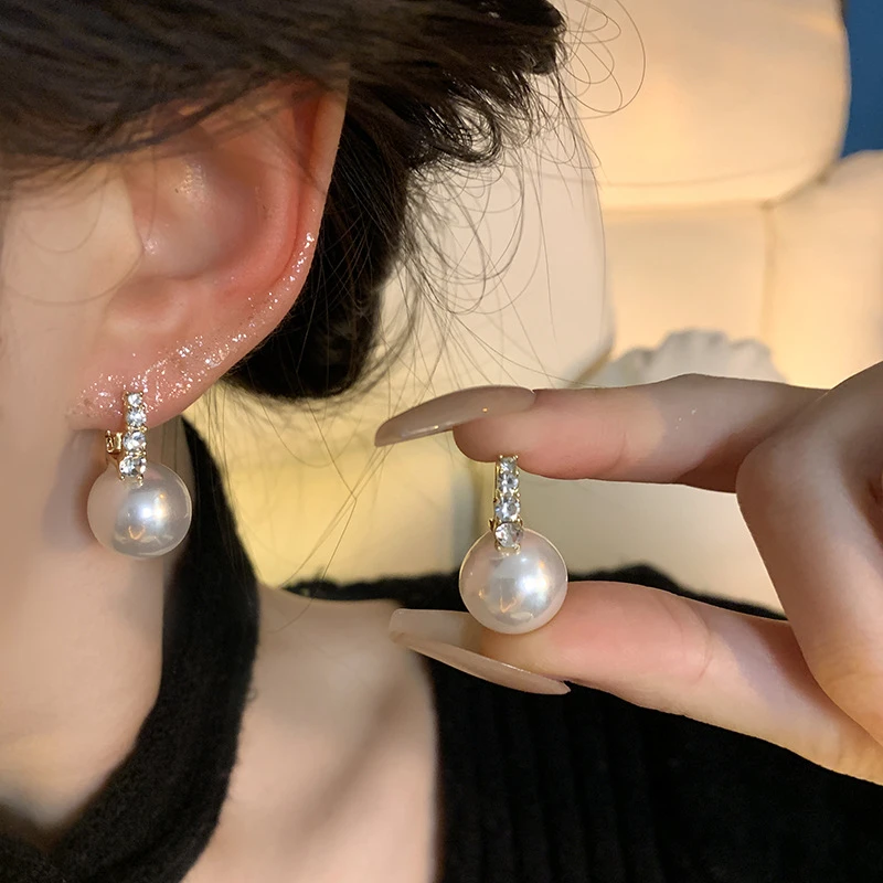 柒桉铜合金仿珍珠耳饰银针法式复古巴洛克珍珠耳环轻奢锆石耳钉