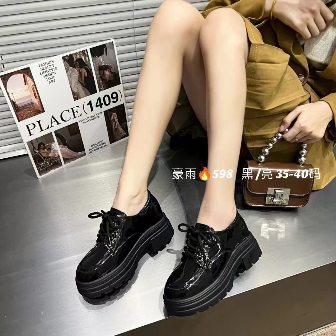 学院英伦风蝴蝶松糕厚底内增高小皮鞋潮感四季黑色百搭时尚复古