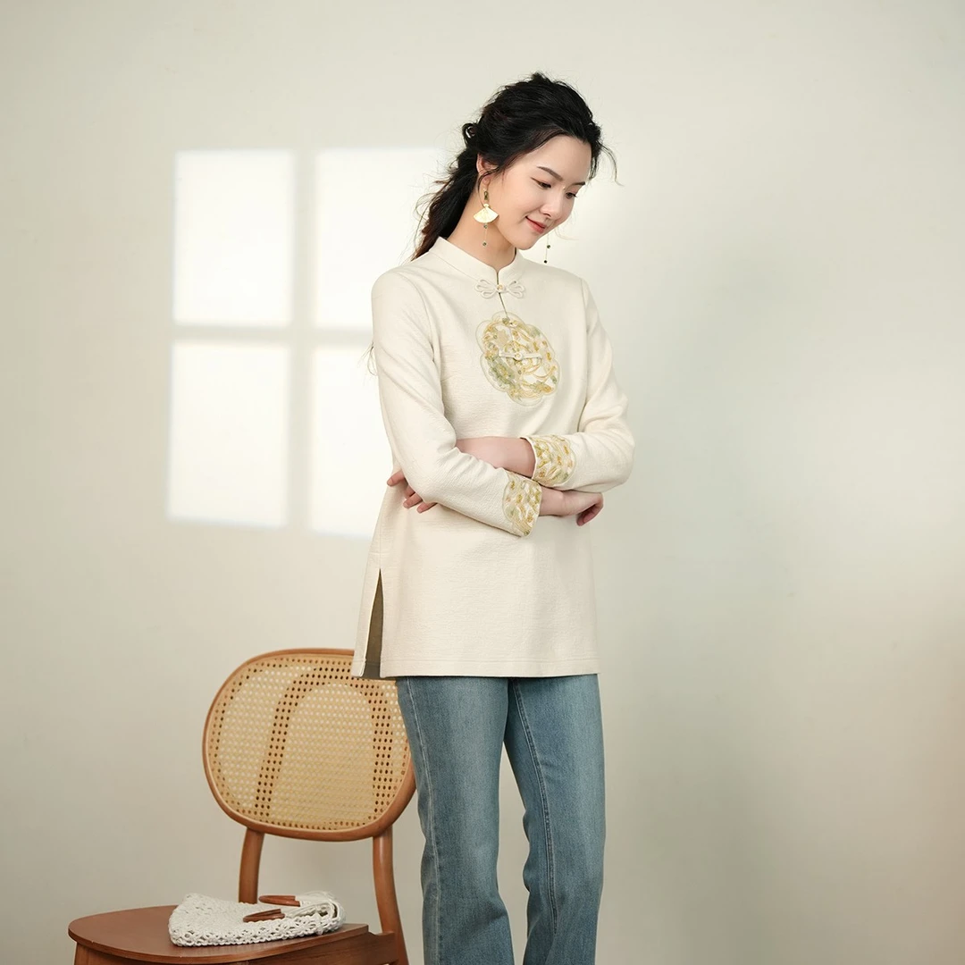 布符冬季新款花扣补子绣中长款上衣长衬衫袖刺绣女LDCXYM5
