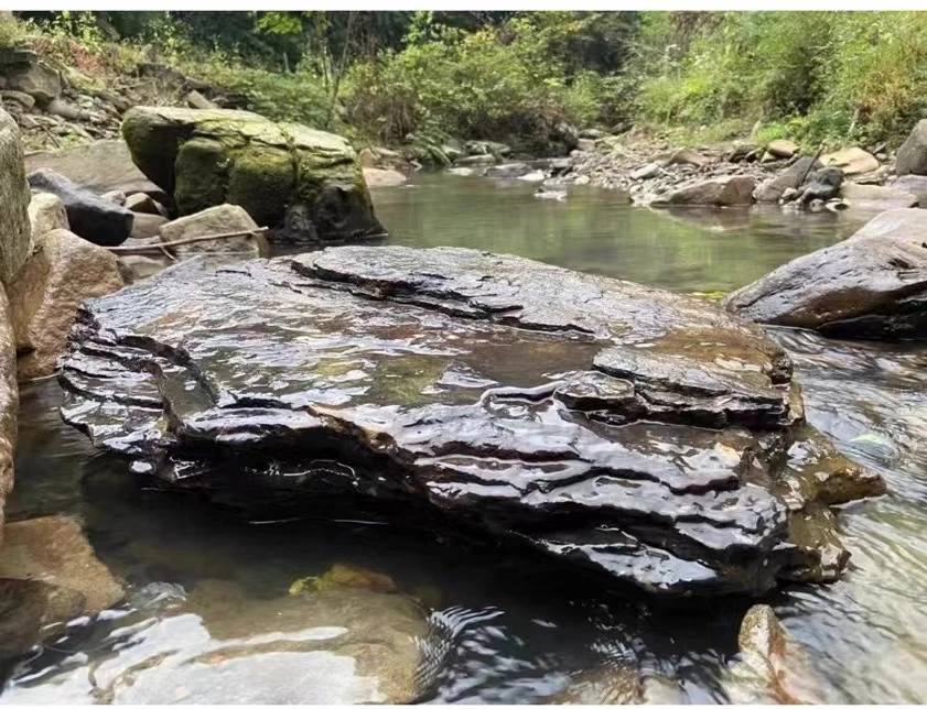 水族原生溪流石鱼缸造景千层绿片岩黑金松皮峡谷万天石一物一拍