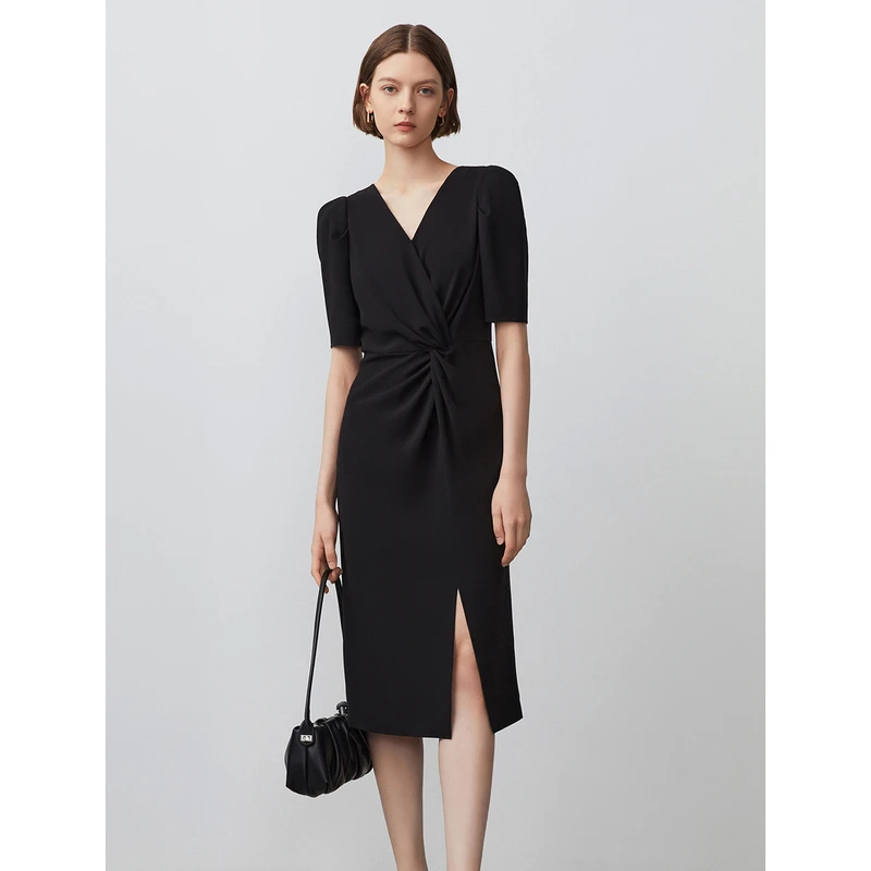 朗姿复古轻礼服小黑裙2023秋新款气质v领收腰裙子中长款连衣裙女