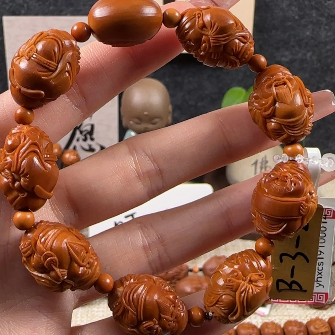 【闪购商品】橄榄核核雕与****冯