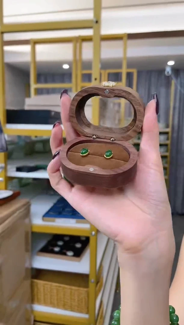 【闪购商品】和田玉耳钉银S925镶嵌闪购6