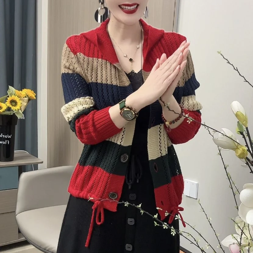 2024夏季新款时尚拼色彩条连帽针织衫宽松休闲减龄长袖外搭防晒衣